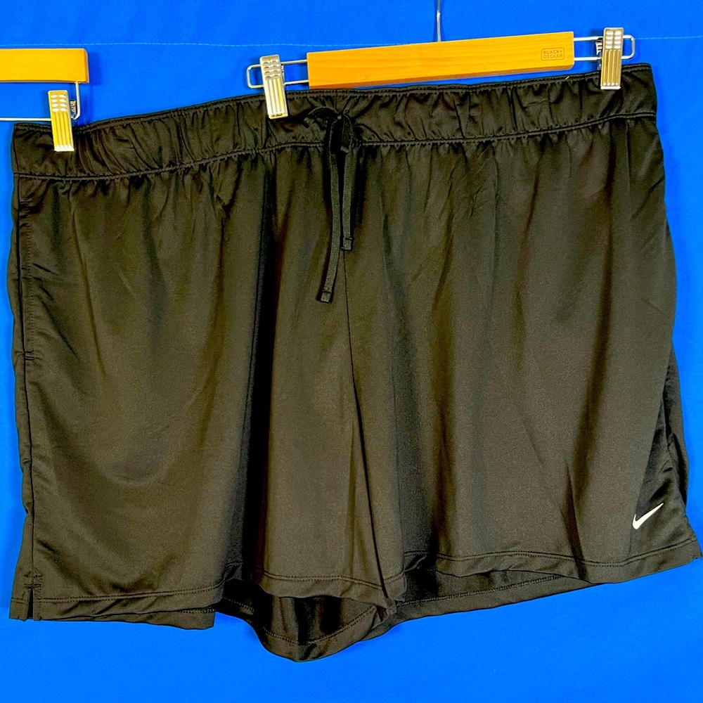 Nike Women’s Training Shorts Plus Size 3X
